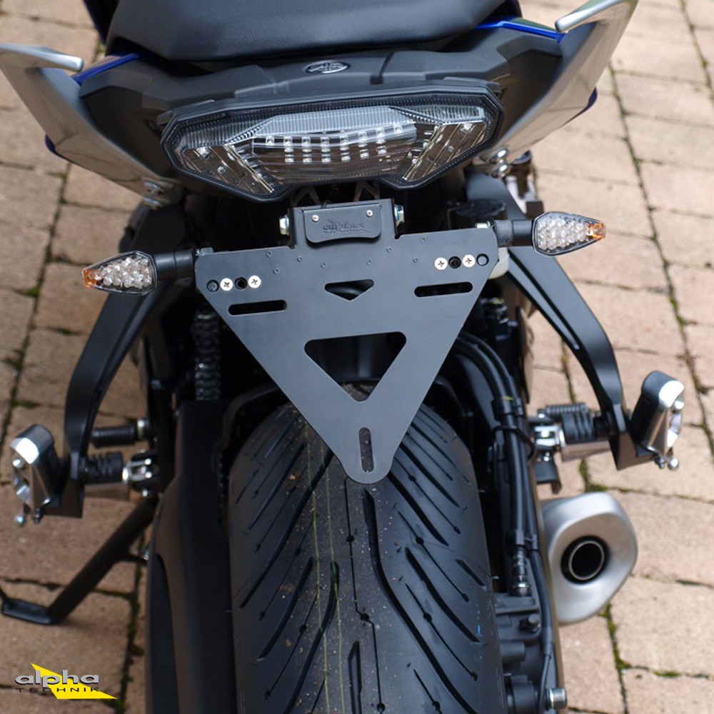 Soporte de matrícula alpha Technik para Yamaha MT07, Tracer700, MTT690; Tipo RM14, RM15, Año del modelo 2016-