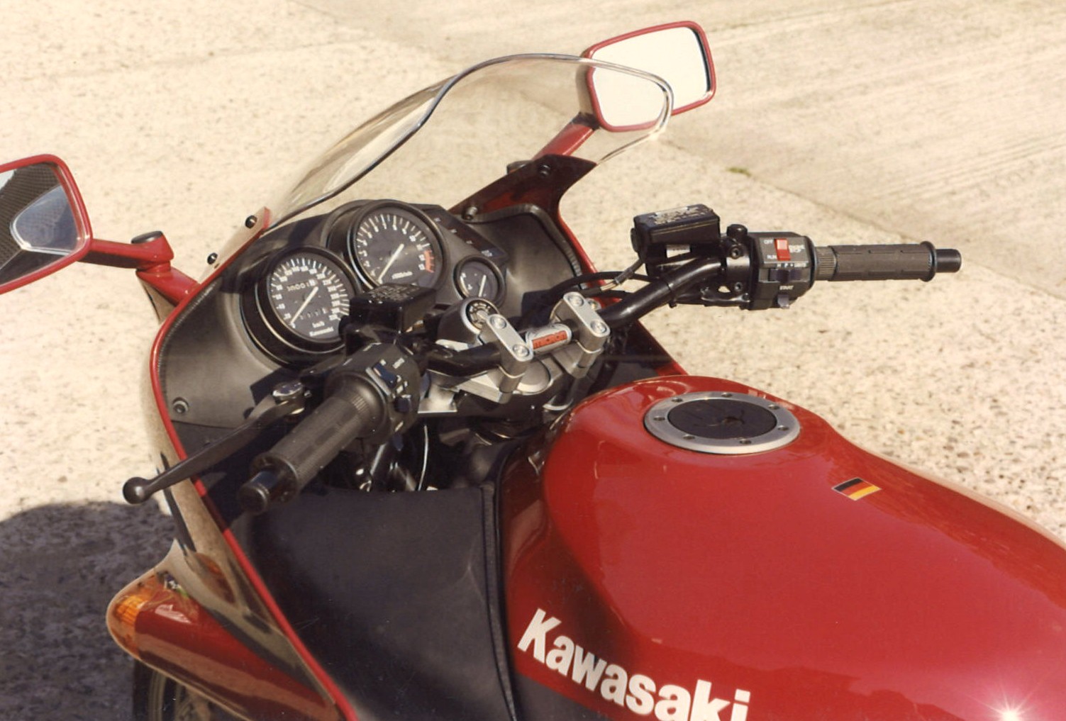 Kit Superbike LSL con informe de piezas para Kawasaki ZZR1100, Tipo ZXT10C, 1990-1992, plata, (Tipo A)