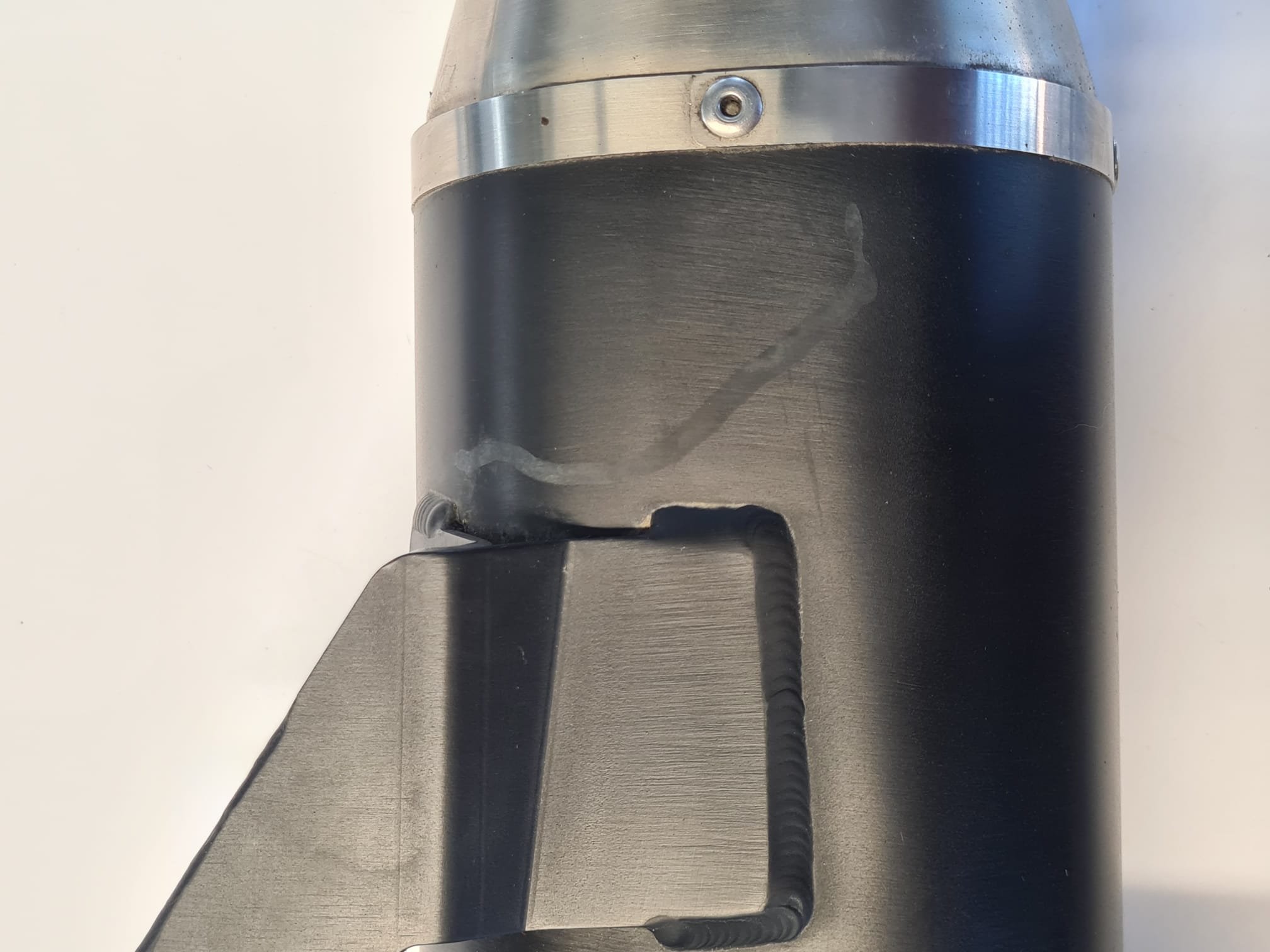 ARROW Auspuff DARK URBAN für Vespa GTS310 2025-, Aluminium schwarz mit Carbon Endkappe