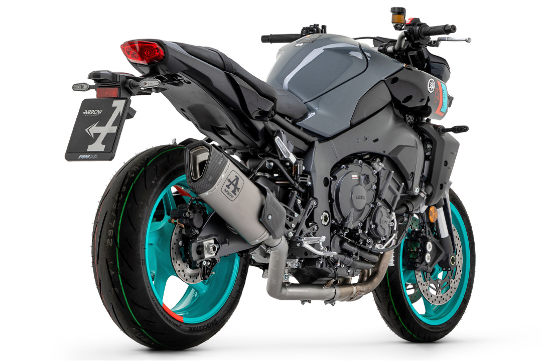 ARROW PISTA Slip-On Titanio para Yamaha MT-10 Año de modelo 2022-