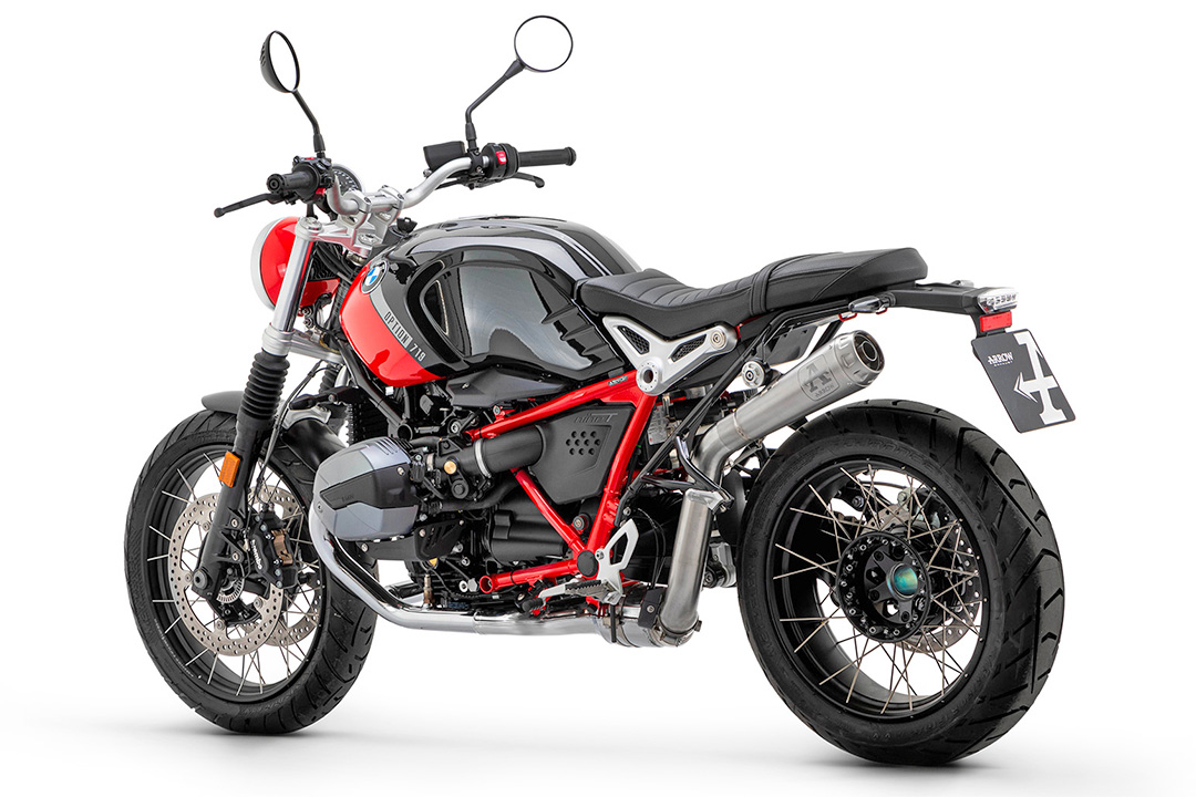 Escape ARROW PRO RACE Titanio para BMW R nineT Scrambler a partir del año modelo 2021-