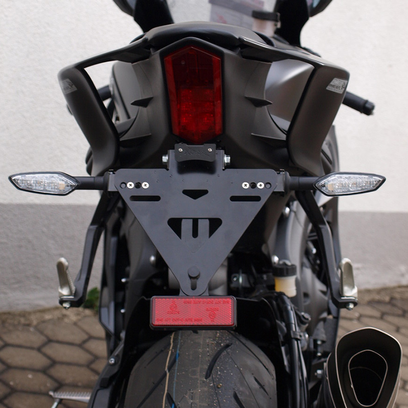 alpha Technik Portamatrículas para Yamaha YZF-R6; Tipo RJ27; Año del modelo 2017-