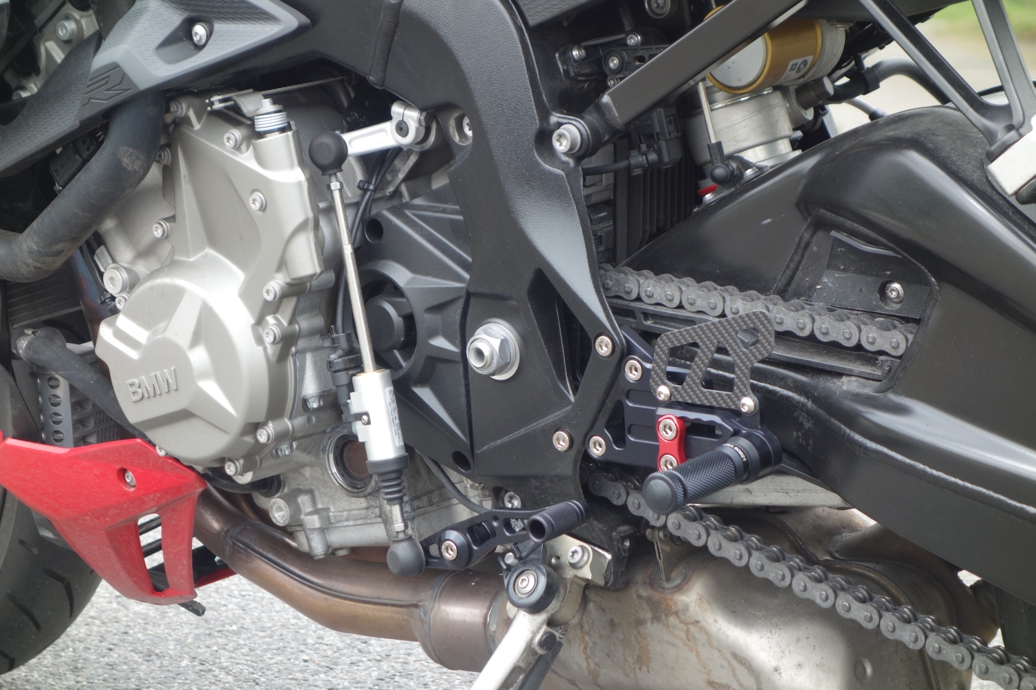 Sistema de estriberas LSL 2Slide para BMW S1000RR, 2017- , negro-rojo