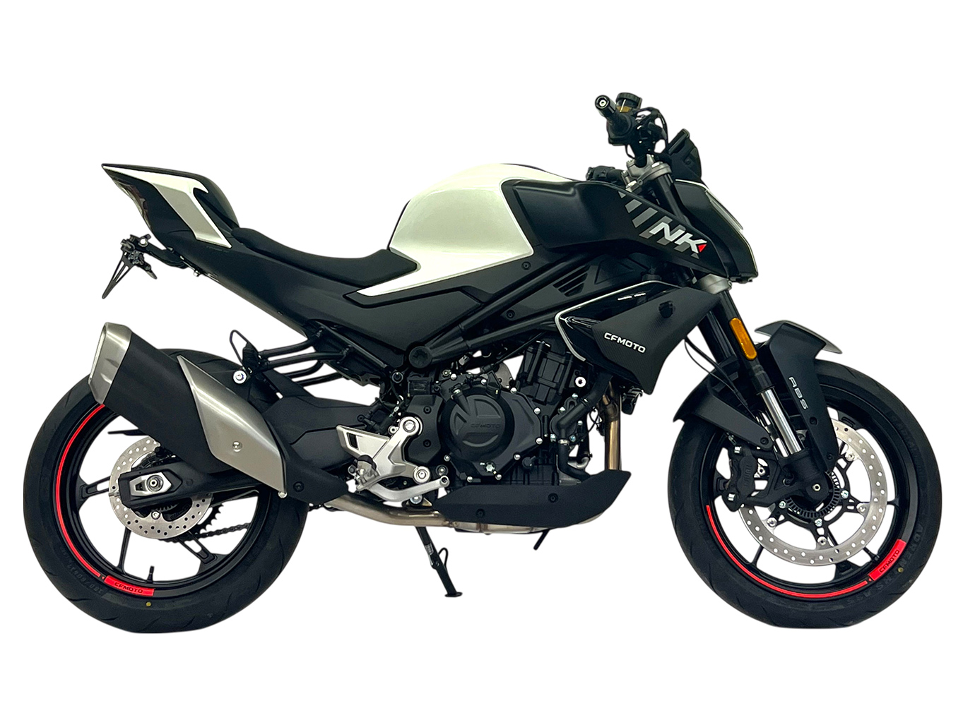 alpha Technik Soporte de matrícula CF Moto 400NK, año de modelo 2024-.