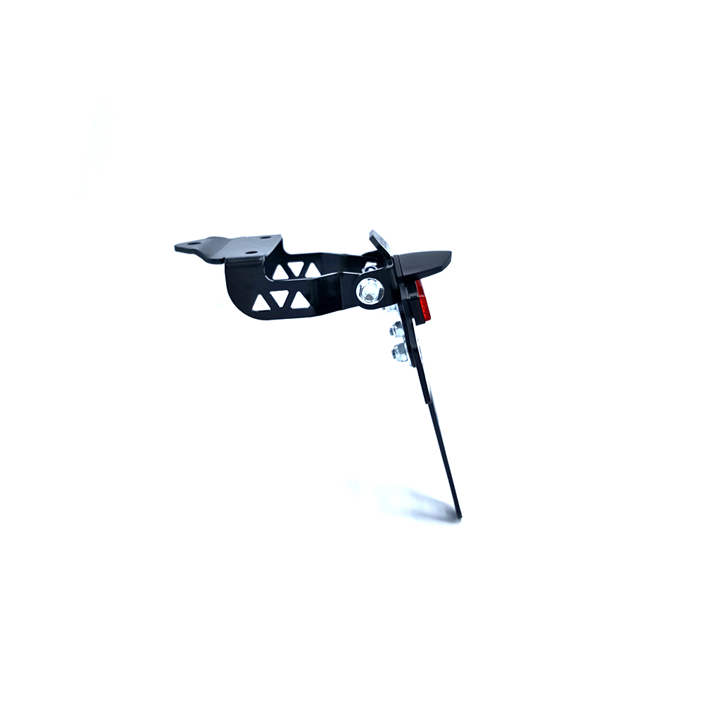 Soporte de matrícula alpha Technik para Yamaha XV950 y XV950R; TIPO VN03/VN07; Año del modelo 2013-