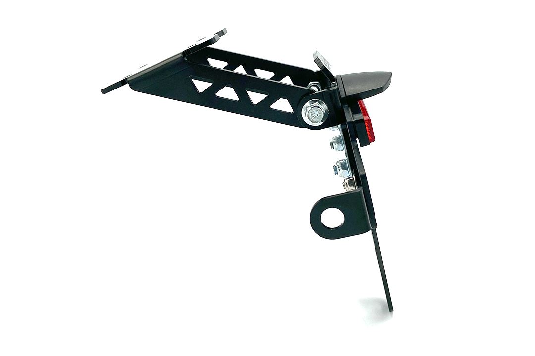 alpha Technik Soporte de matrícula para Yamaha YZF-R1, Tipo RN12 / RN19, años 2004 - 2008