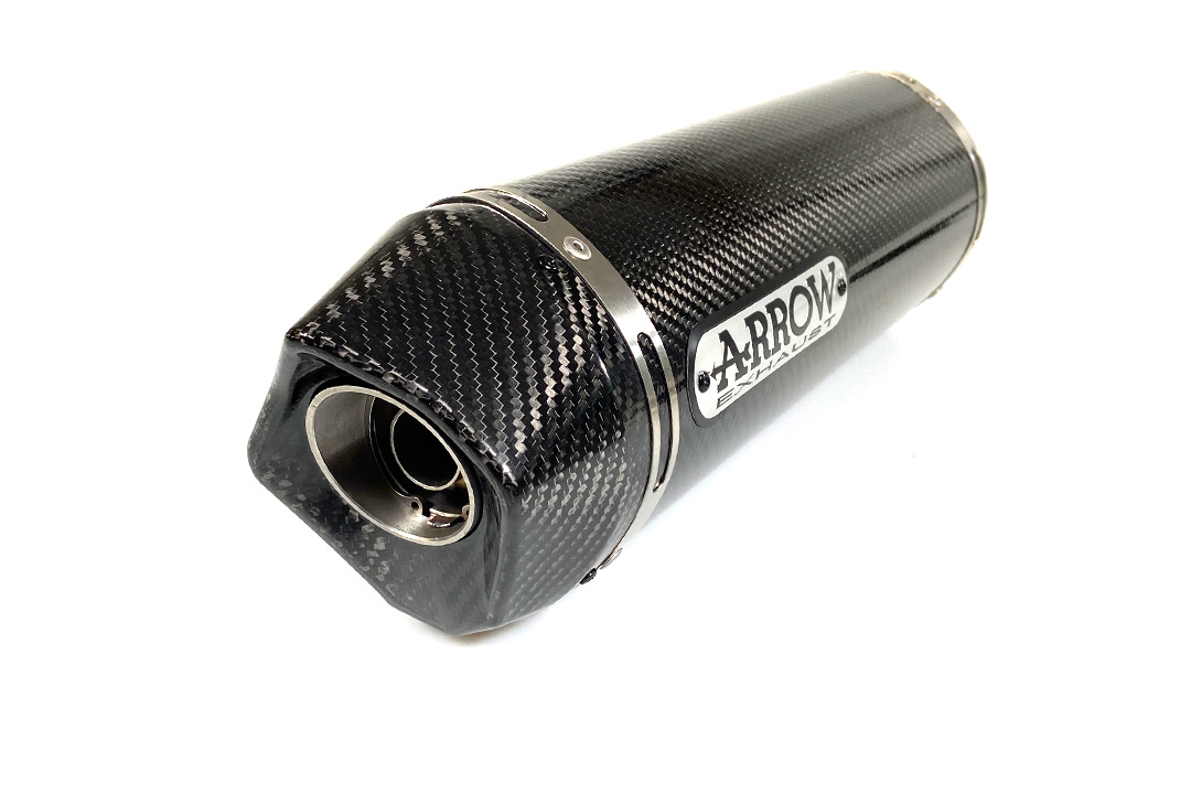 Escape ARROW RACE TECH para Kawasaki Z650, Ninja 650 y Versys 650 de carbono