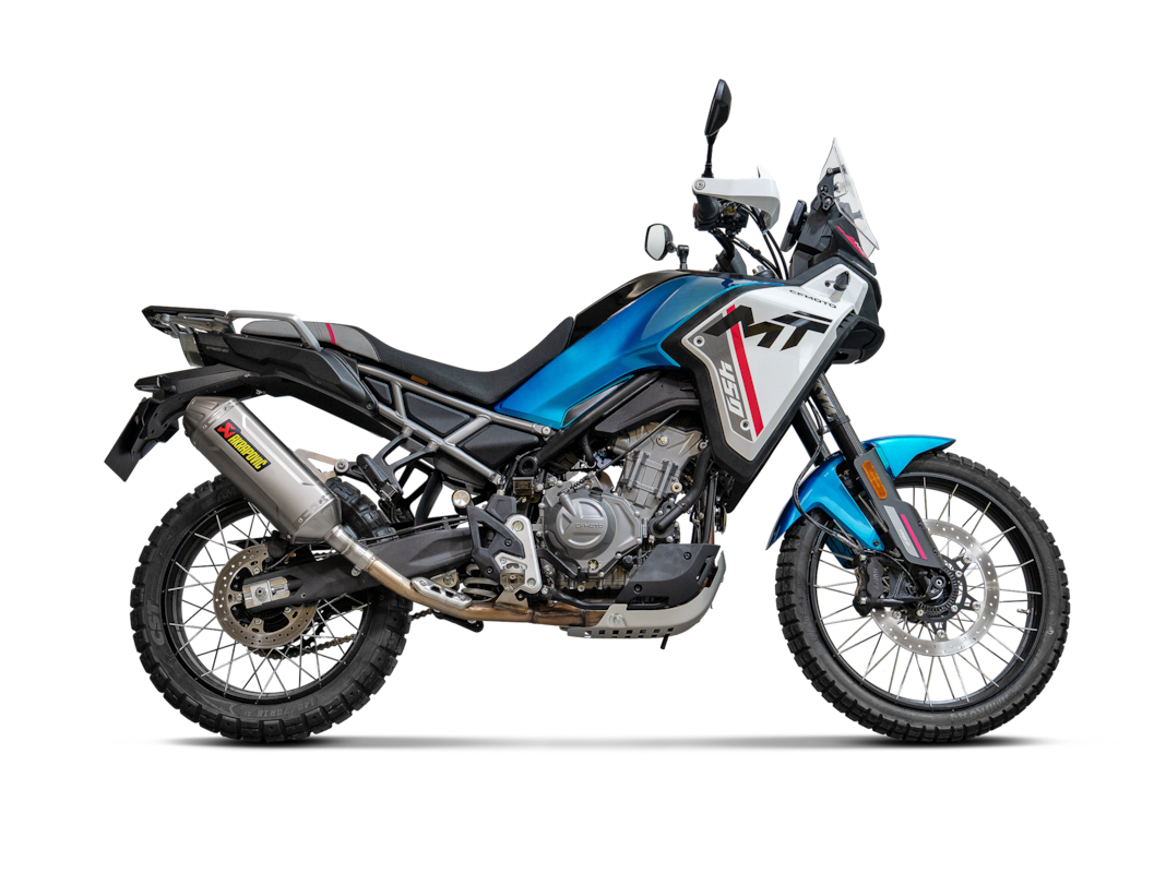 Escape Akrapovic Slip-On Line (Titanio) para CFMOTO 450MT, 2025-