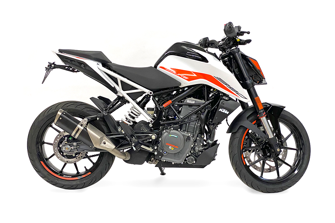 Soporte de matrícula alpha Technik para KTM 390 Duke, Tipo KTM IS DUKE, a partir del año de modelo 2017 -