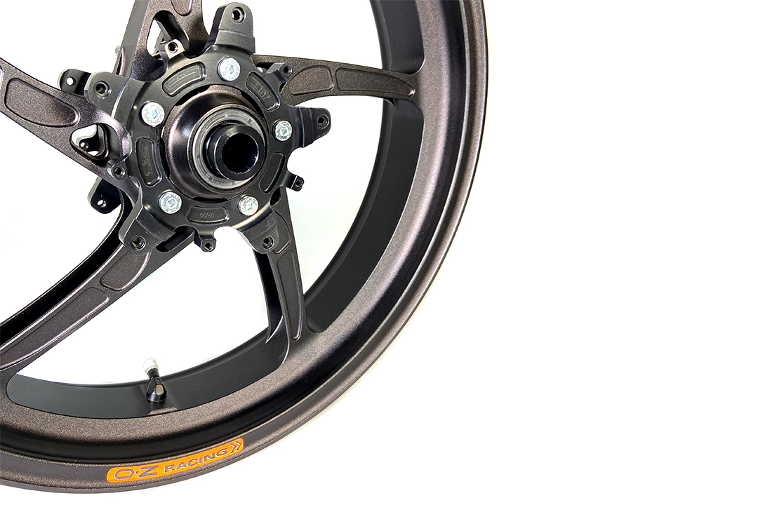 OZ Piega Kit de conversion llantas 17" forjadas en aluminio Yamaha Tenere 700, negro mate, a partir de 2019