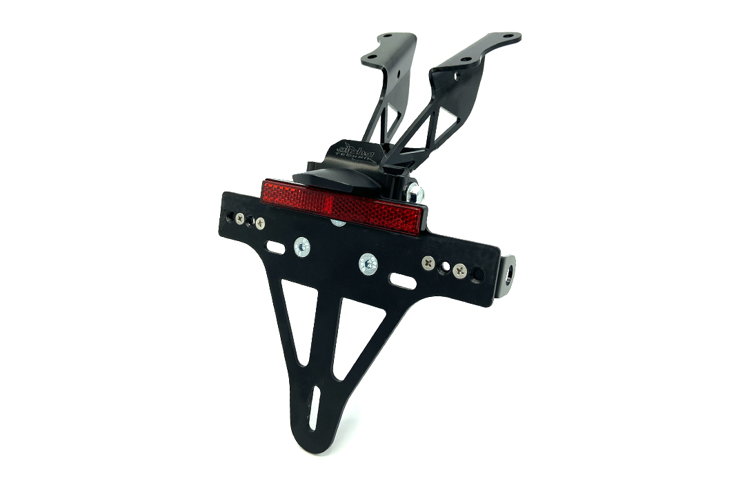 Soporte de matrícula alpha Technik para Yamaha MT-10 / MT-10 SP a partir del año de modelo 2016-, Tipo RN45 / RN78