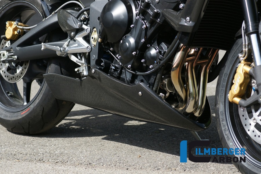 Spoiler de motor de carbono Ilmberger, Carbono