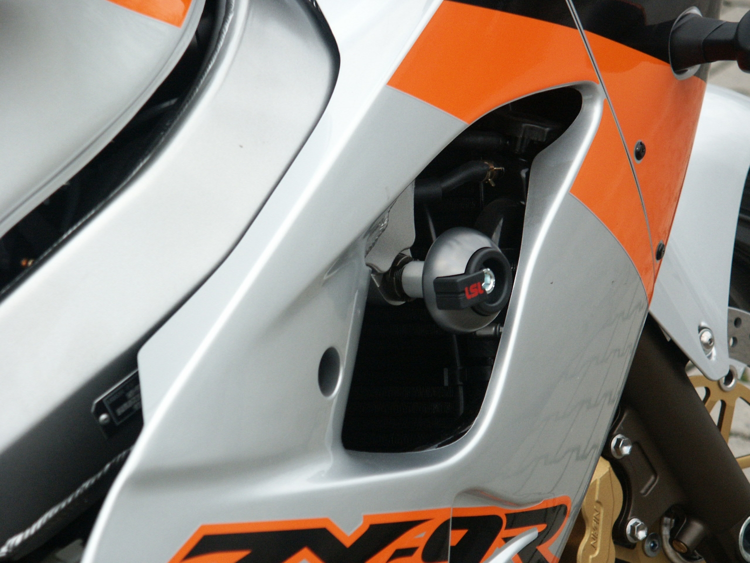 Kit de Montaje de Topes Anticaída LSL para Kawasaki ZX-9R, 2002-2003