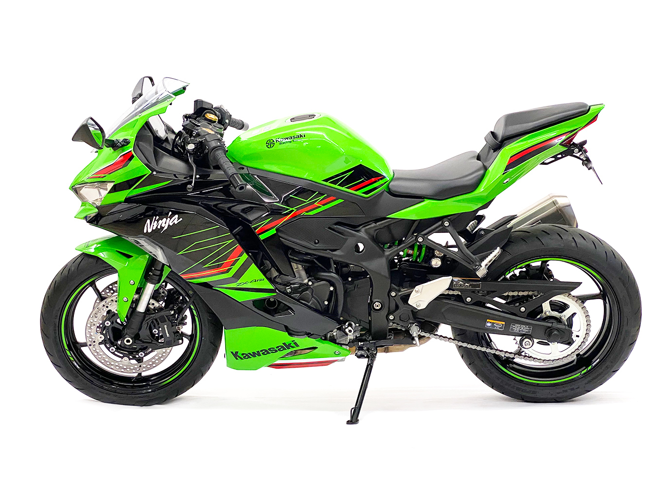 Soporte de matrícula alpha Technik para Kawasaki Ninja ZX4-R / ZX-4RR, año de modelo 2024-