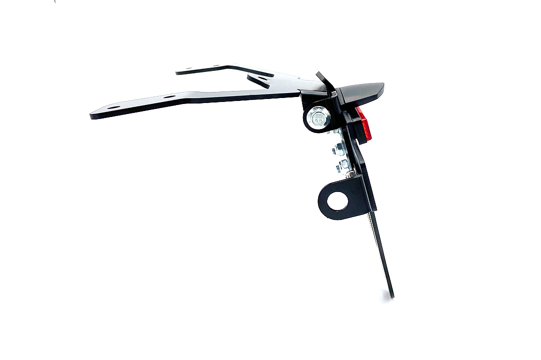 Soporte de matrícula alpha Technik para Kawasaki ER-6F / ER-6N; Tipo EX650C / ER650C; Año del modelo 2009 - 2011