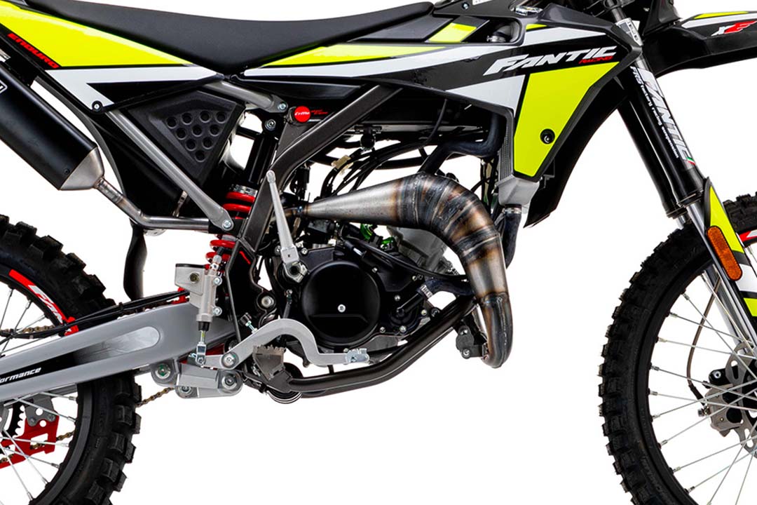 Cámara de expansión GIANNELLI ENDURO 2 TIEMPOS para Fantic Motor XE 50 Enduro a partir del año de modelo 2021-