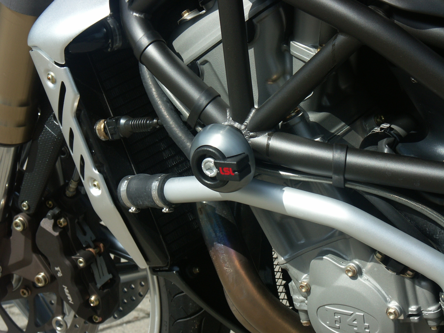 Kit de montaje de Topes Anticaída LSL para MV Agusta Corsaro/Scrambler 1200