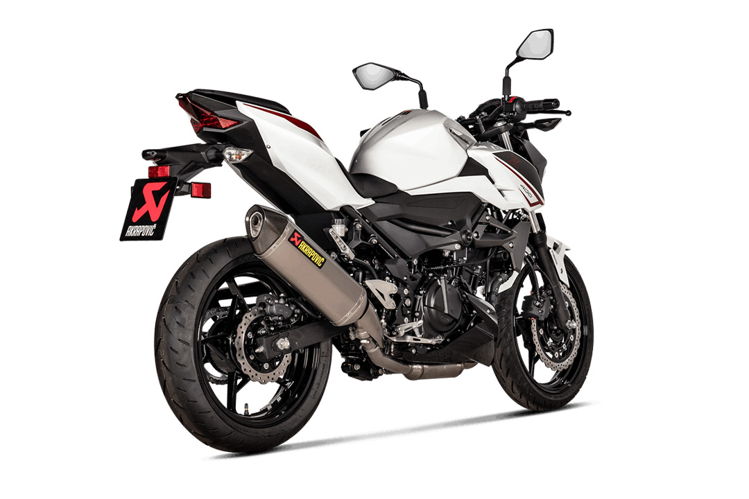 Sistema de escape Akrapovic Slip-On Line (Titanio) para Kawasaki Ninja 400 2018-, Z400 2019-