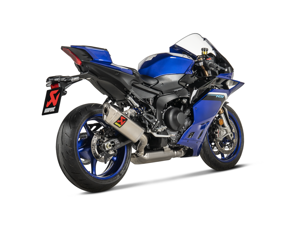 Akrapovic Racing Line (Titanio) sistema de escape para Yamaha R9, 2024-2025