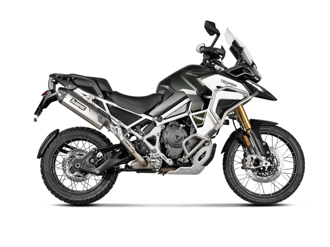 Akrapovic Slip-On Line (Titanium) sistema de escape para Triumph Tiger 1200 GT, Rally, 2022-2024