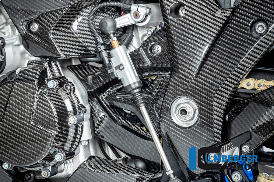 Protector de Piñón de Carbono Ilmberger, brillante, BMW S1000XR 2020- y M1000XR, 2X99, 2024