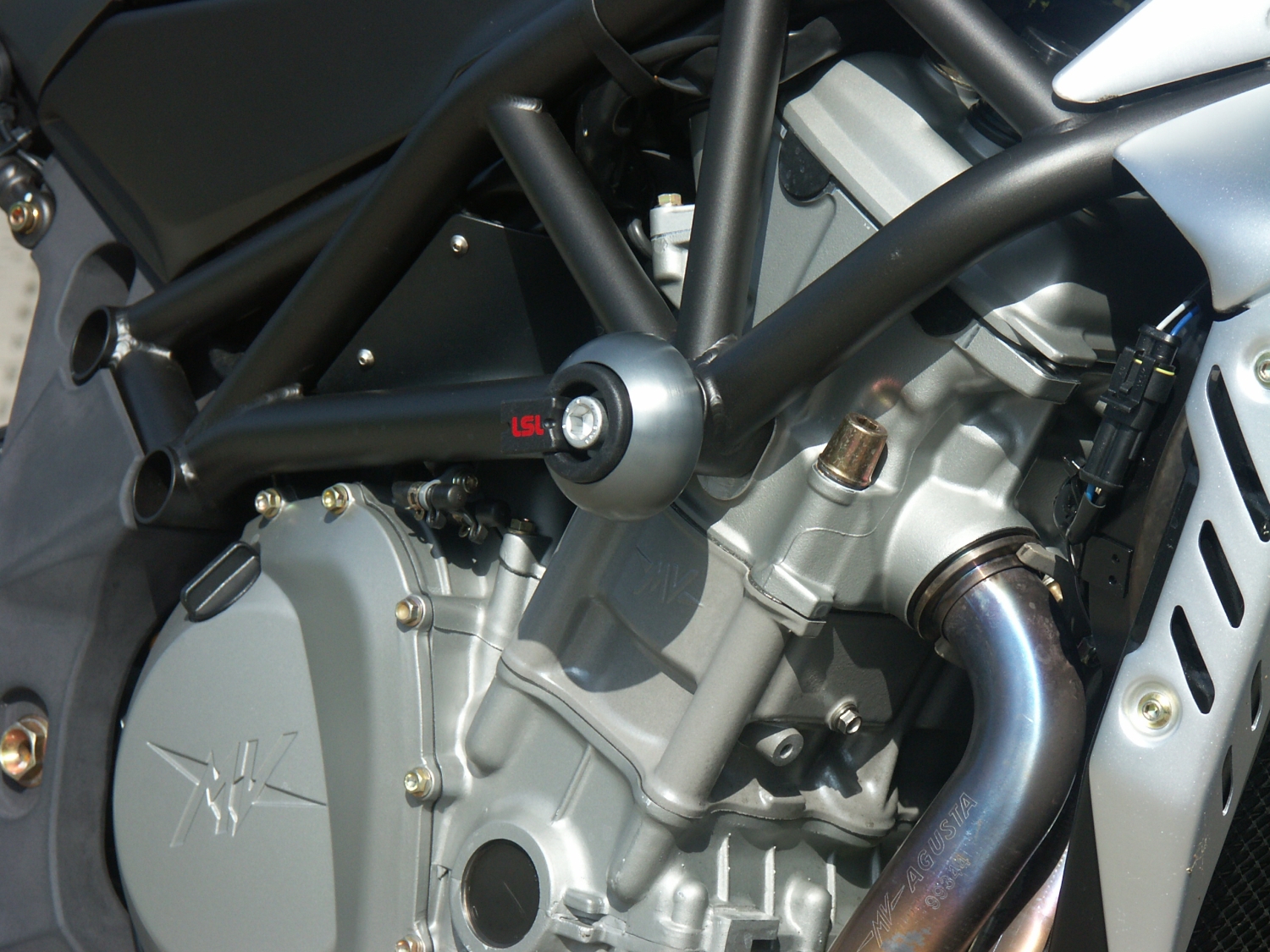 Kit de montaje de Topes Anticaída LSL para MV Agusta Corsaro/Scrambler 1200