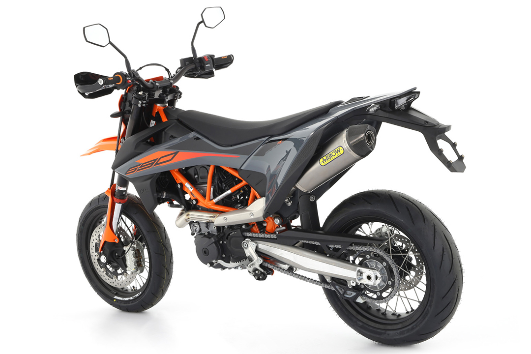 ARROW Escape RACE-TECH Titan para KTM 690 SMC R / Enduro R y GASGAS SM 700 / ES 700
