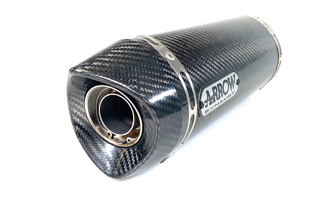 ARROW Silenciador THUNDER para Yamaha MT09 / Tracer 900 2013-, Carbono (Solo con colector ARROW)