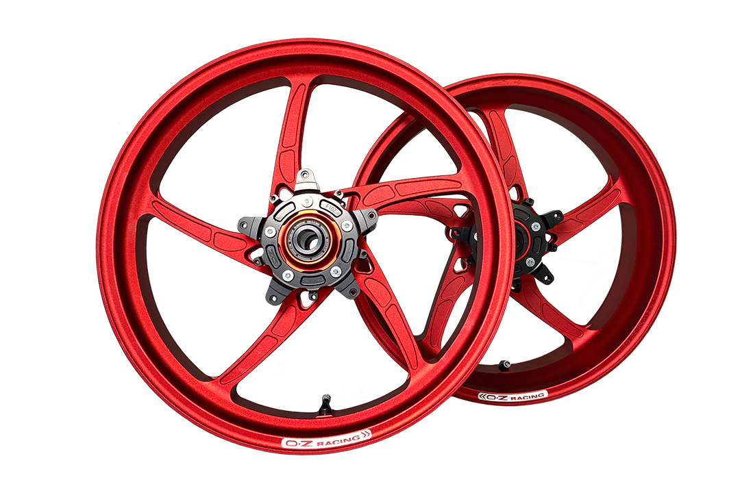 OZ Piega Kit de conversion llantas 17" forjadas en aluminio Yamaha Tenere 700, rojo mate, a partir de 2019
