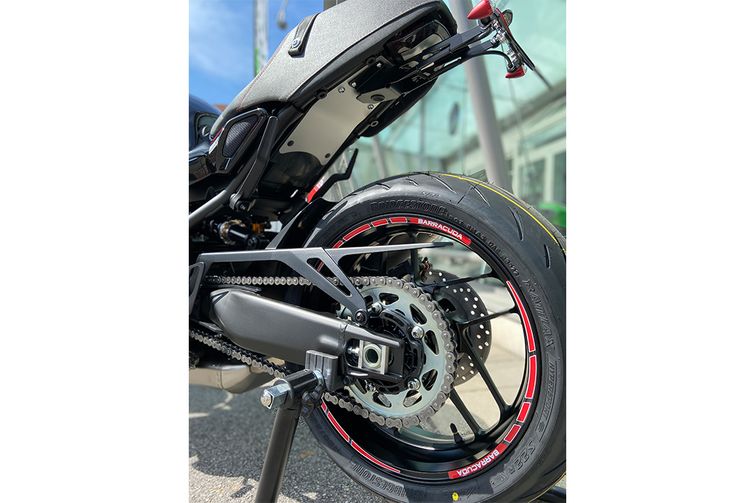 Kit de conversión Barracuda RED EDITION para Yamaha XSR900, año del modelo 2022-