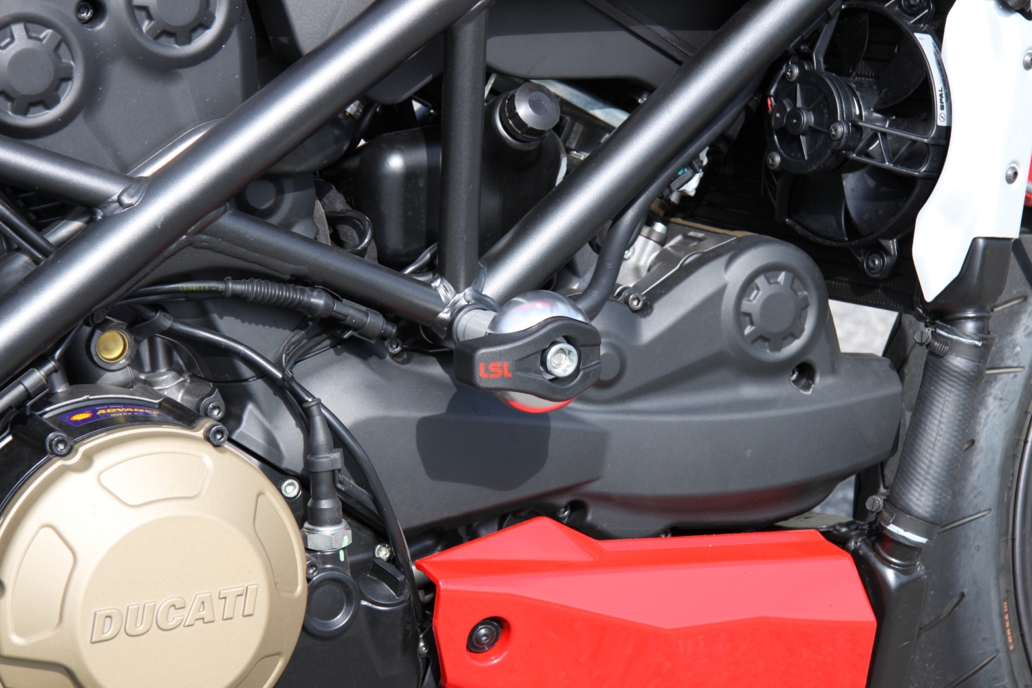 Kit de montaje LSL Crash Pad, para Ducati Streetfighter/Multistrada 1200