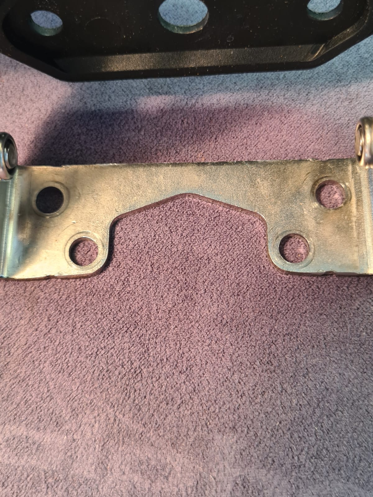 Soporte de matrícula Barracuda para Yamaha FZ6 / FZ6 S2