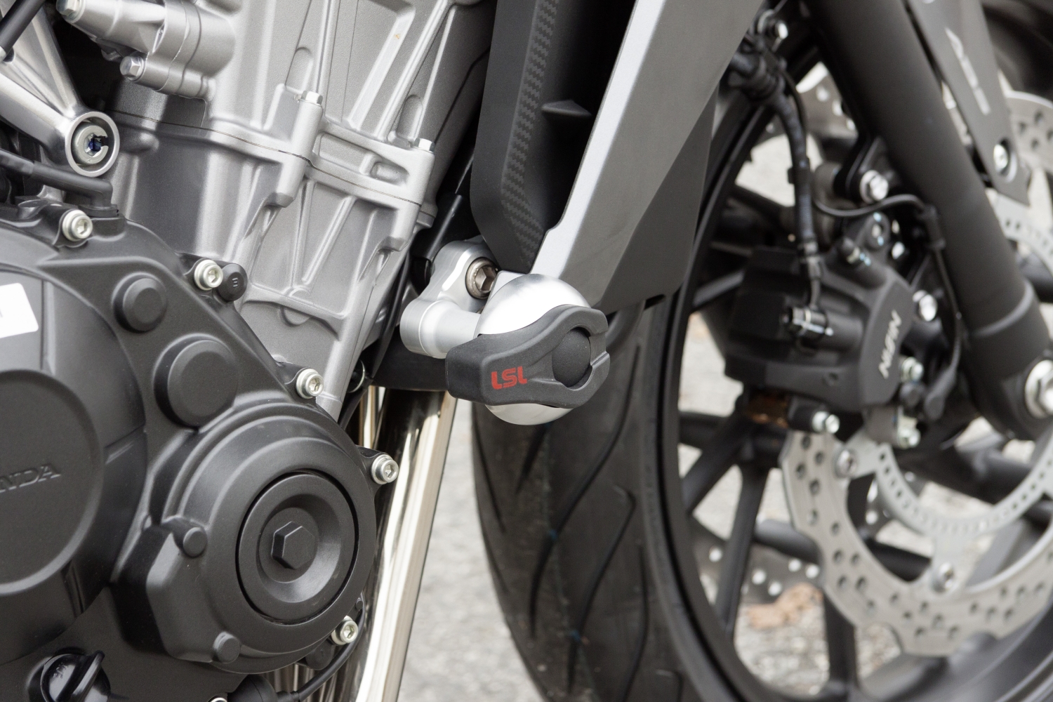 Kit de montaje de protectores de motor LSL para Honda CB650F, 2014 -, con placas adaptadoras