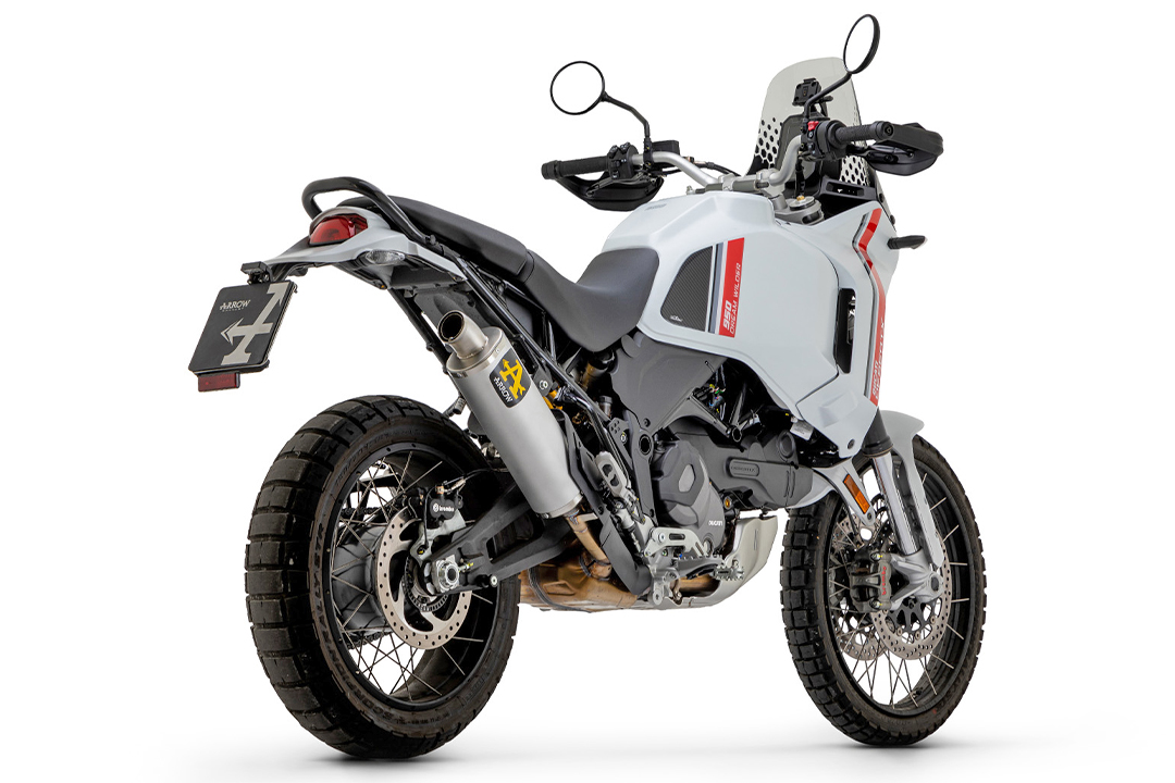 ARROW Escape INDY RACE Aluminio para Ducati Desert X 950 a partir del año de modelo 2022-