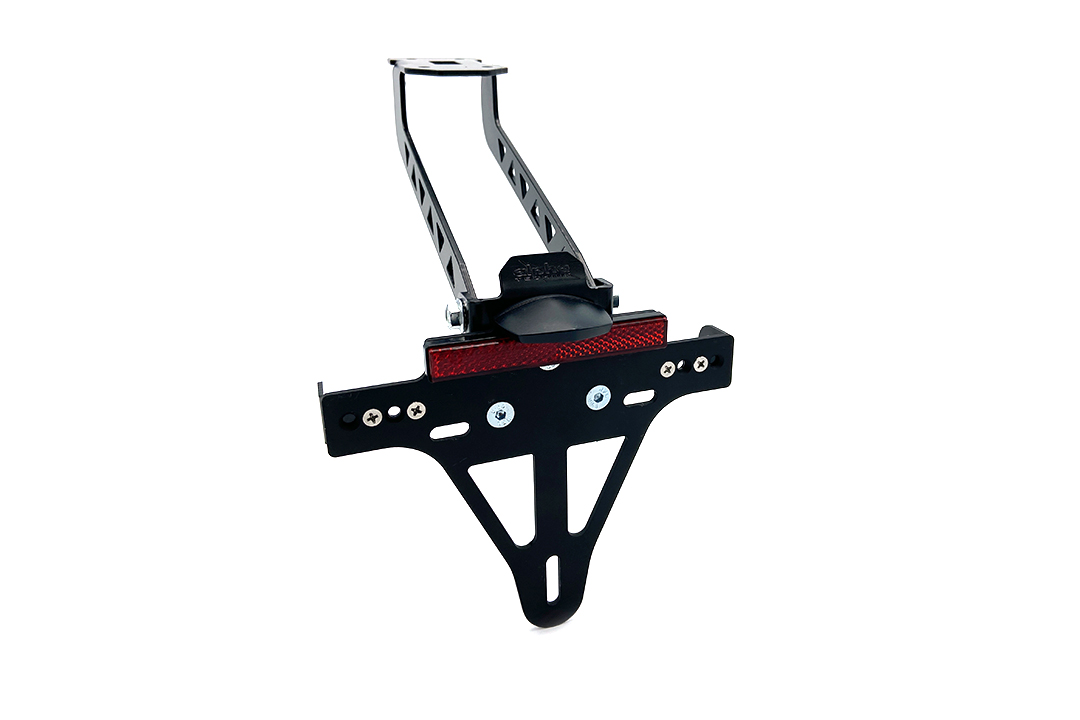 Soporte de matrícula alpha Technik para Kawasaki Versys 1000, Tipo LZT00B, Año del modelo 2017-2018