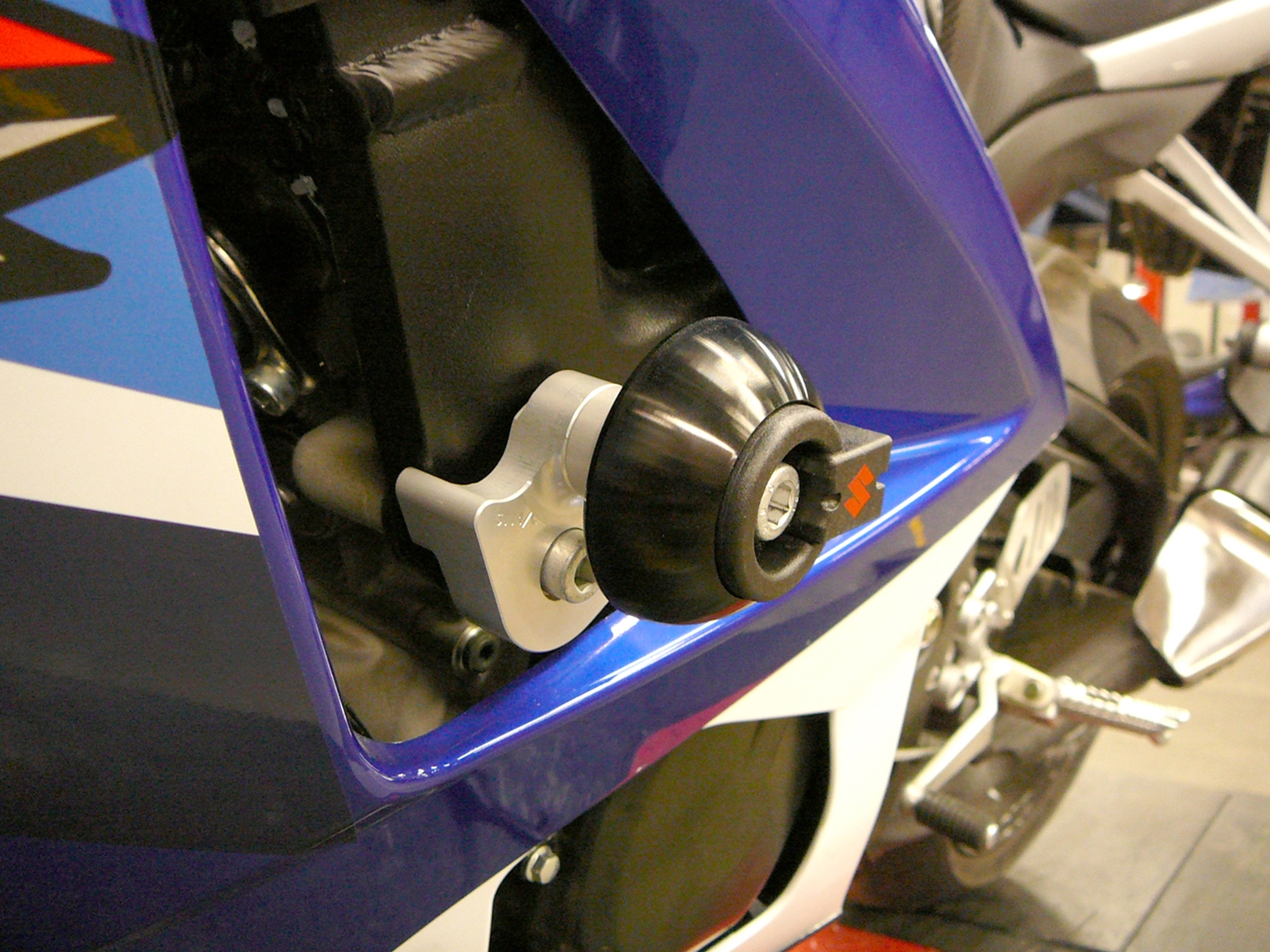 Kit de Montaje LSL Crash Pad para Suzuki GSX-R1000, 2007-2008, sin adaptadores