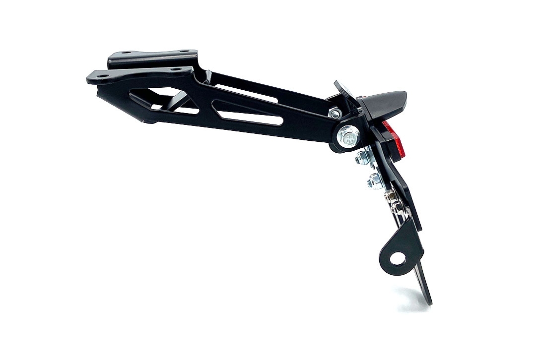 Soporte de matrícula alpha Technik para Yamaha Tracer 9 / GT / Y-AMT / GT Y-AMT, a partir del año modelo 2021-, Tipo RN70 / RN99 / RNA1