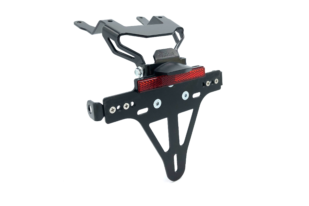 Soporte de matrícula alpha Technik para KTM 790 Adventure, 890 Adventure y 890 SM T