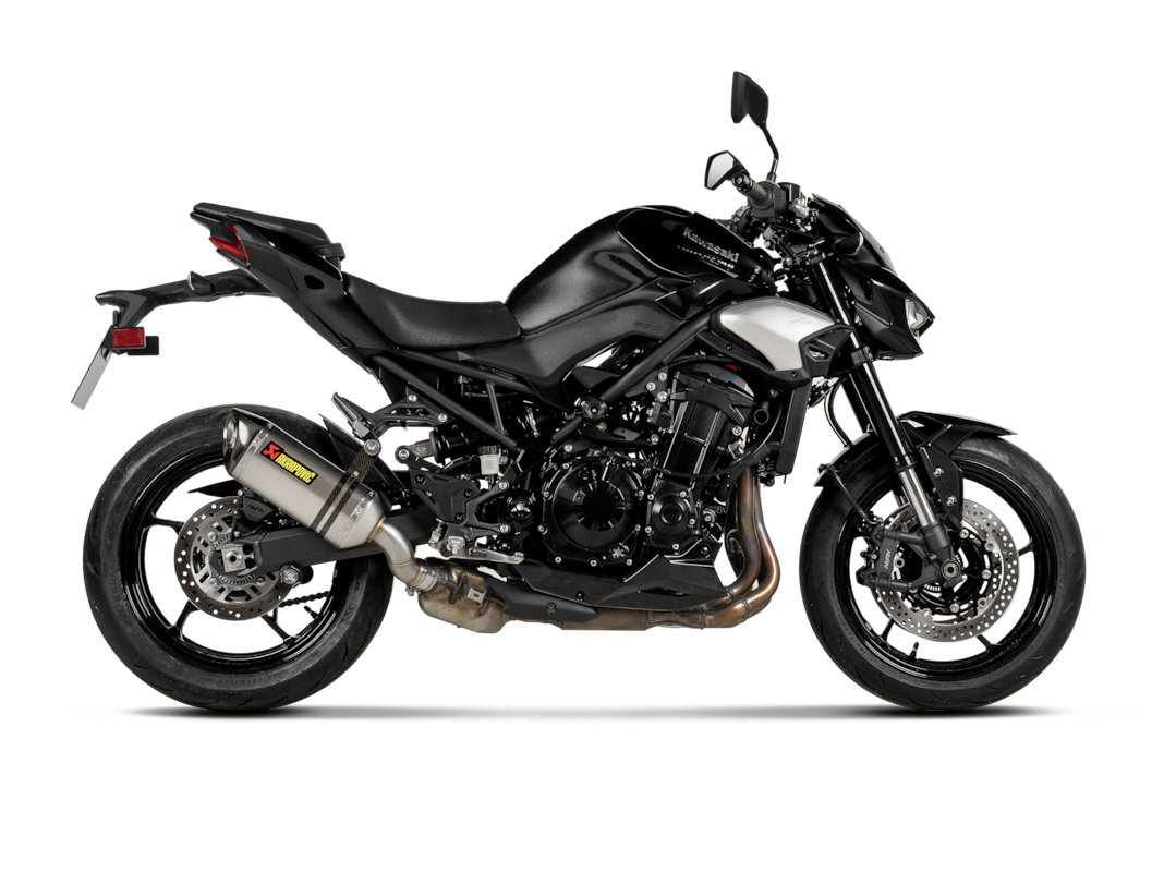 Akrapovic Slip-On Line (Titanio) Escape para Kawasaki Z900, 2025-