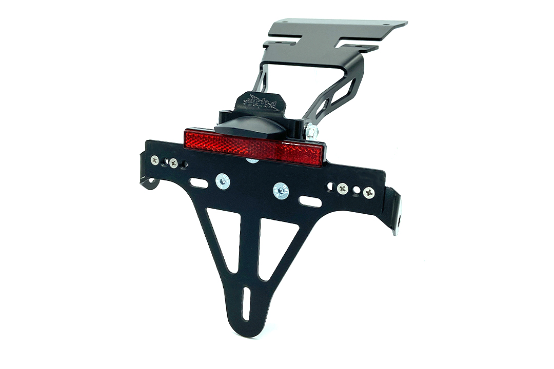 Soporte de matrícula alpha Technik para Honda NC750X a partir del año de modelo 2021-