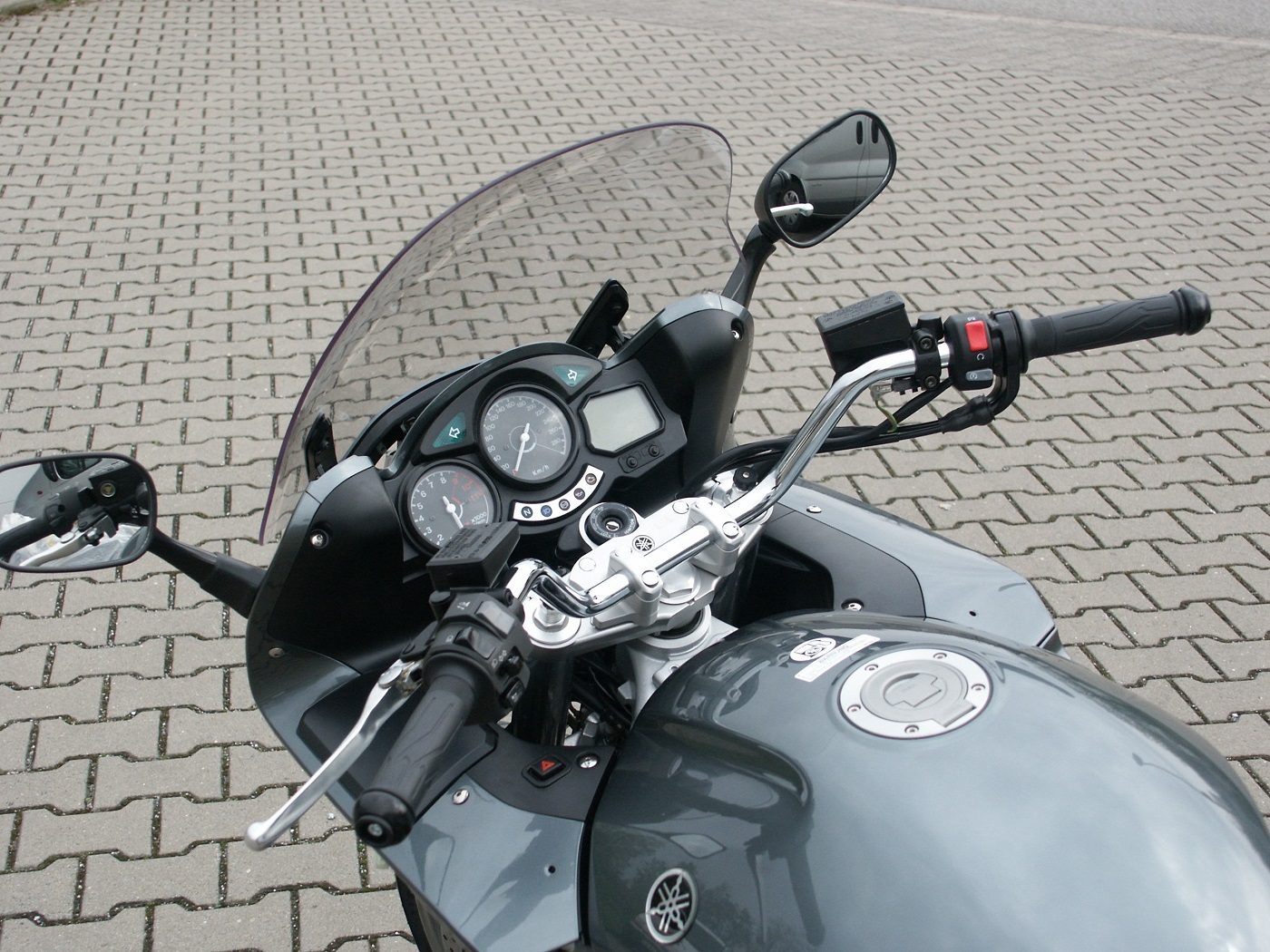 Kit Superbike LSL con homologación de piezas para Yamaha FJR1300, Tipo RP04/RP08/RP11, 2001-2005, plata, (Tipo A)