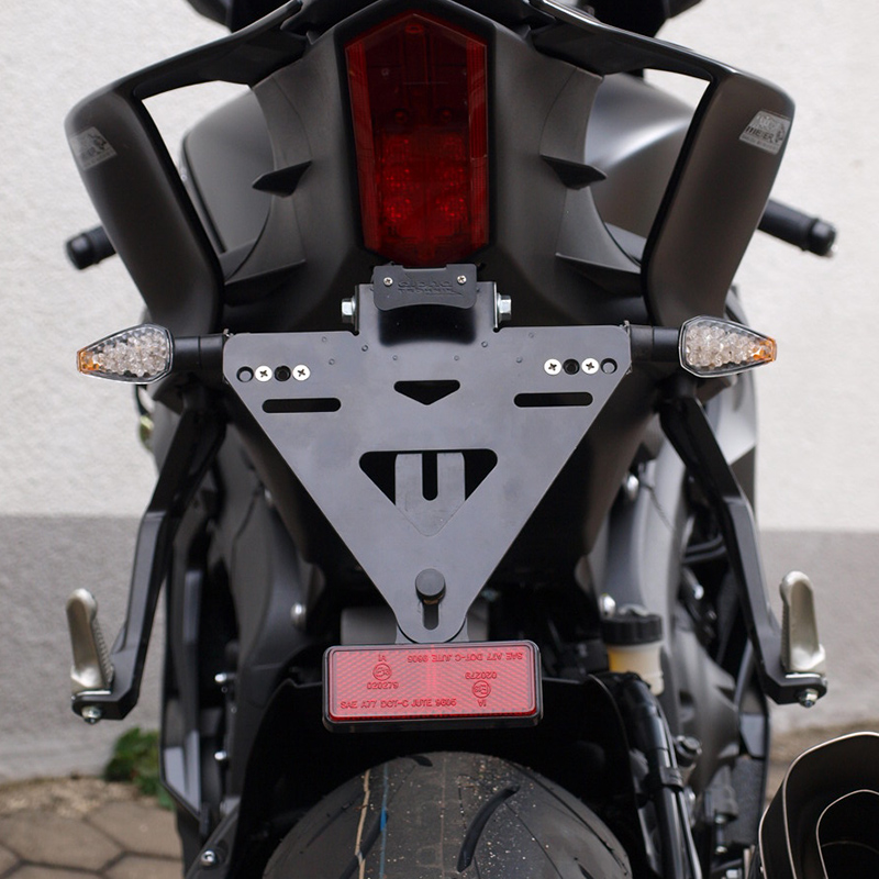 alpha Technik Portamatrículas para Yamaha YZF-R6; Tipo RJ27; Año del modelo 2017-