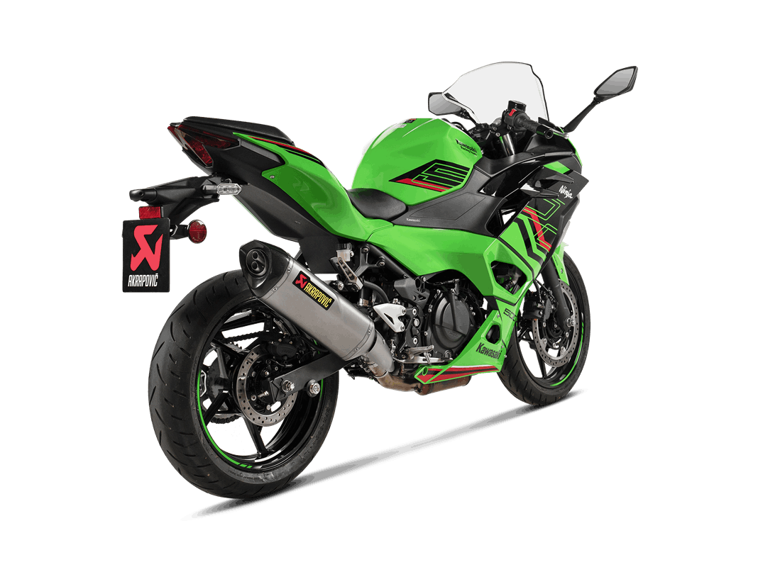 Akrapovic Slip-On Line (Titanio) Escape para Kawasaki Ninja 500, Z500, 2024-2025