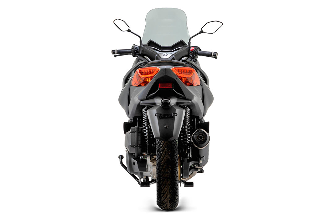 Escape ARROW DARK URBAN para Yamaha XMAX 125 año del modelo 2021-2022