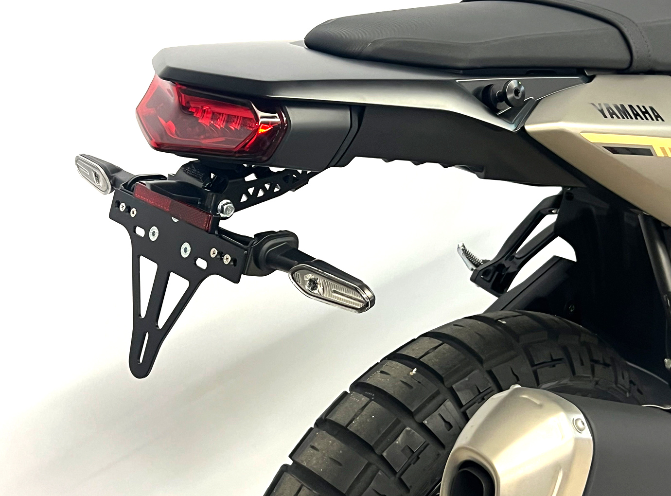 Soporte de matrícula alpha Technik para Yamaha Tenere 700, a partir del año de modelo 2019-
