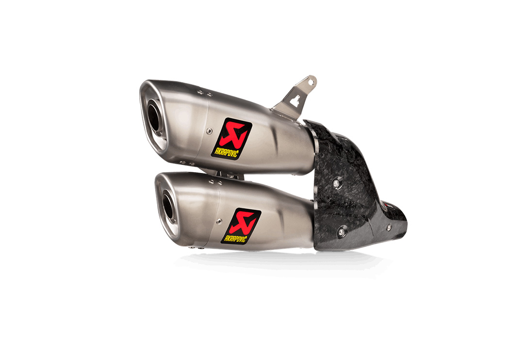 Escudo térmico de carbono Akrapovic para sistema de escape AK-S-D9SO17-HCQT