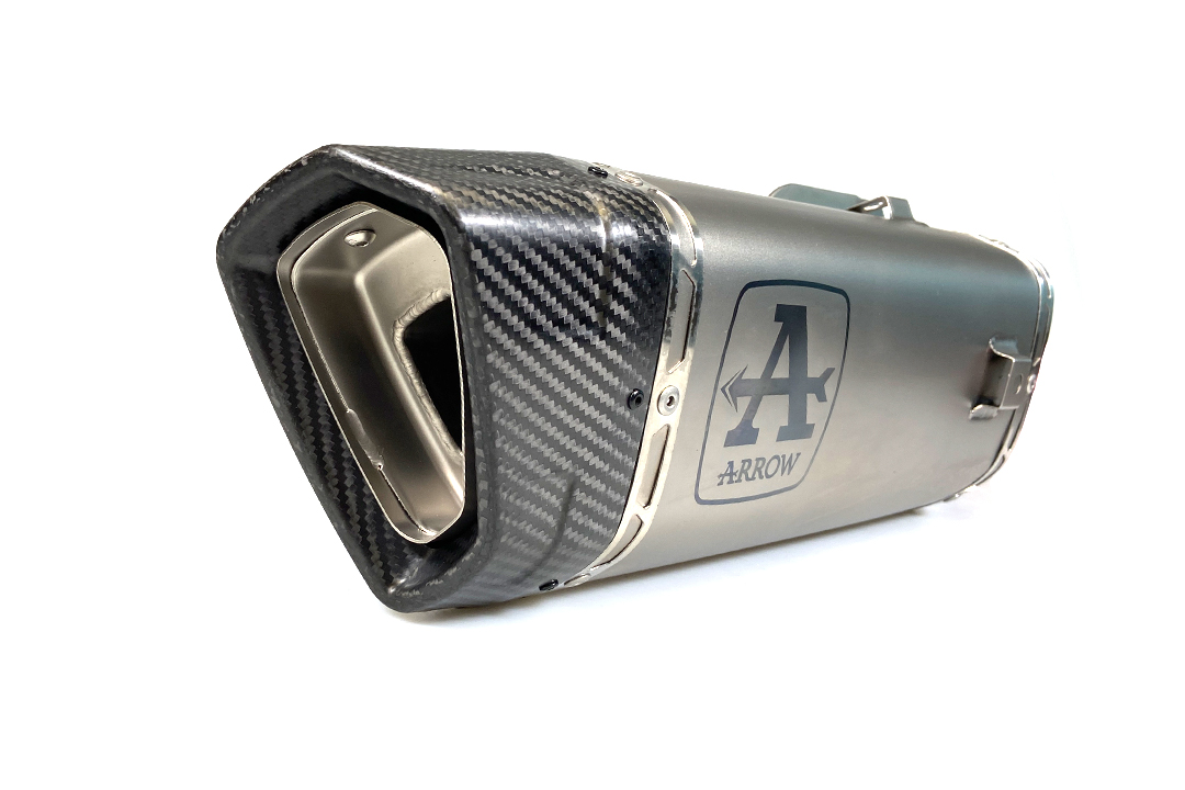 ARROW PISTA Slip-On Titanio para Yamaha MT-10 Año de modelo 2022-