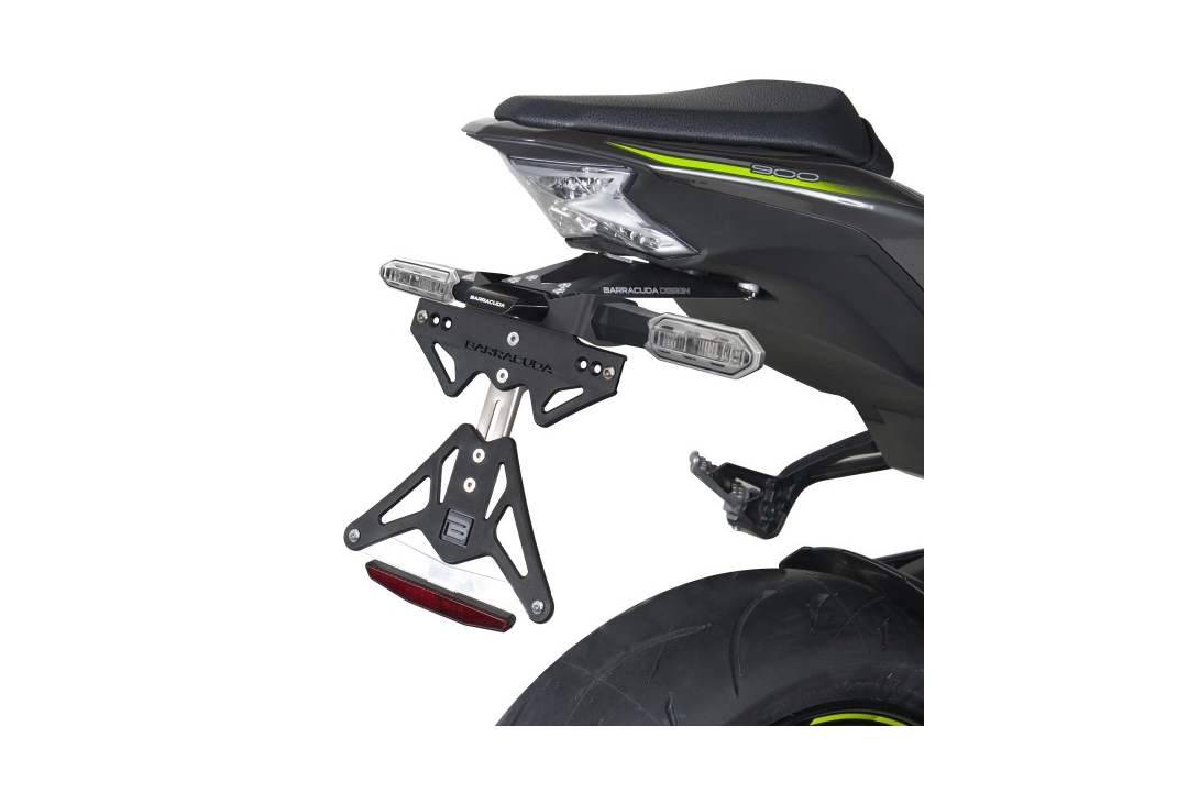 Soporte de matrícula Barracuda para Kawasaki Z900 2017-2020 para intermitentes originales