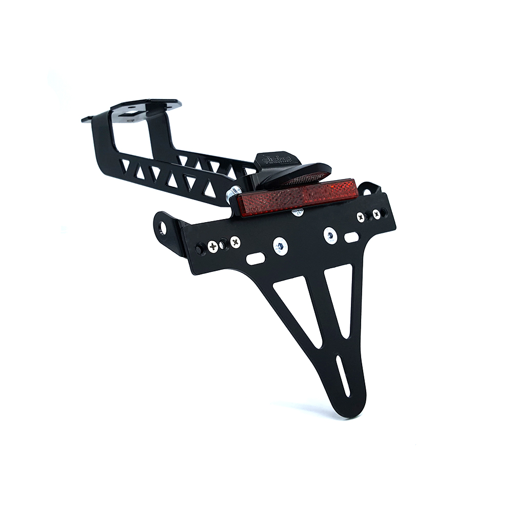 Soporte de matrícula alpha Technik para Kawasaki Versys 1000, Tipo LZT00C, a partir del año de modelo 2019 - y Versys 1100, Tipo LZT10A, año de modelo 2025-