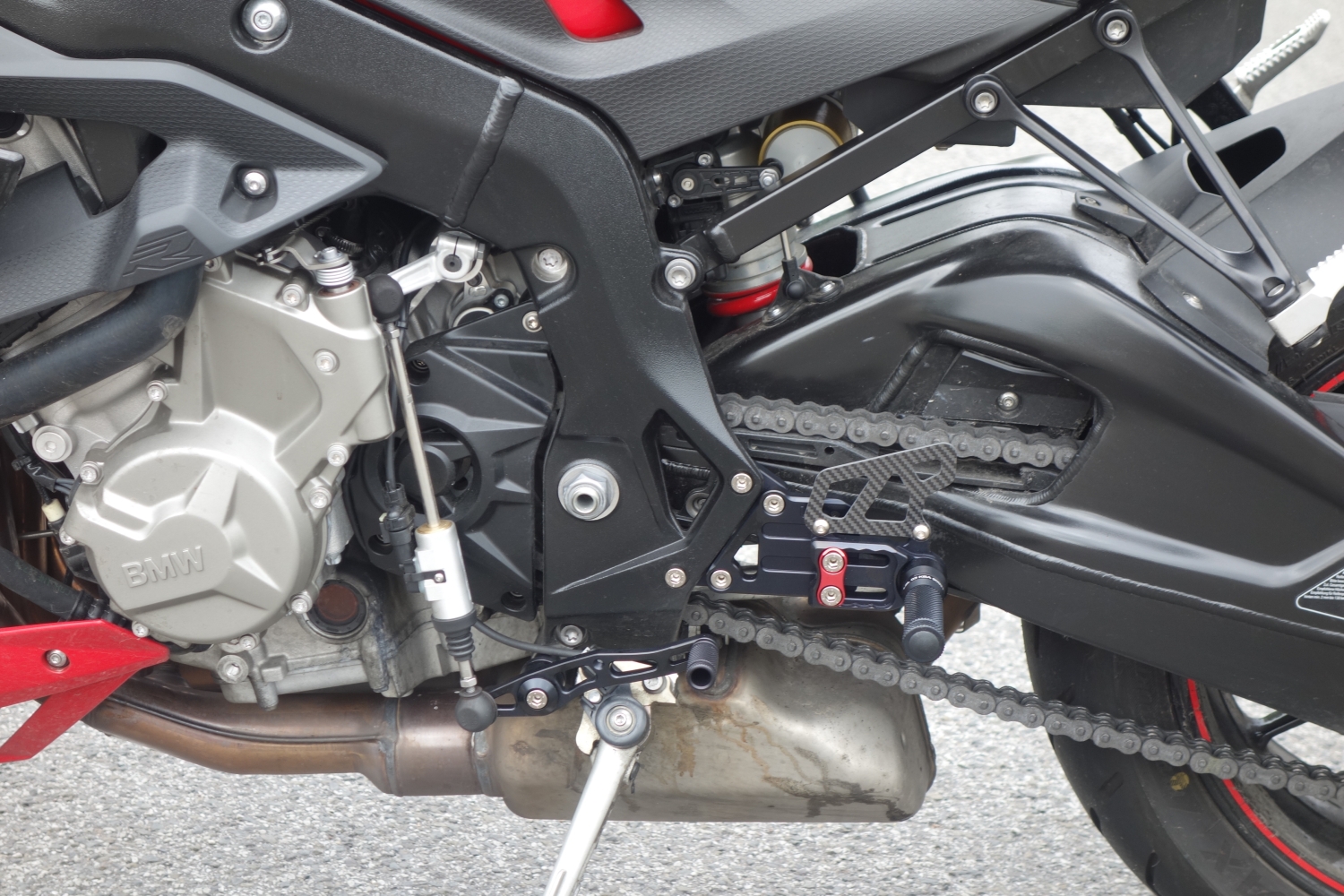 Sistema de estriberas LSL 2Slide para BMW S1000RR, 2017- , negro-rojo